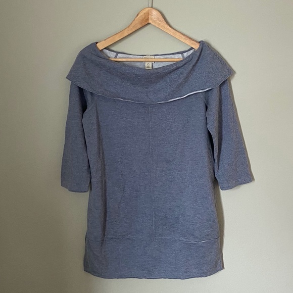 Chico's Zenergy Off-the-Shoulder Top • Size 0 - Picture 3 of 6